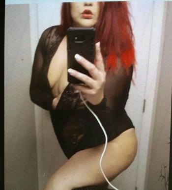 Taylor, 27 Mixed female escort, Prince George